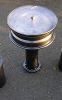 Wheel rim table